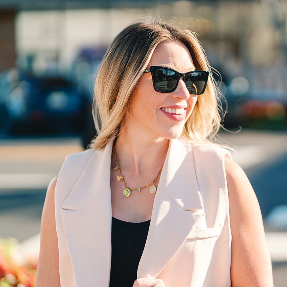 TONI: MIDNIGHT BLACK