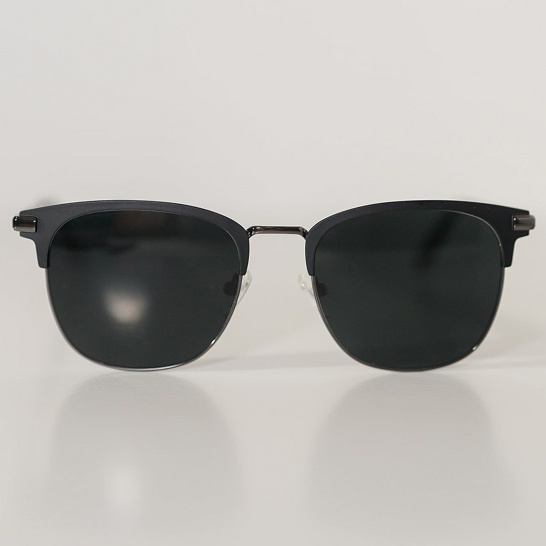 GRADY: MATTE BLACK