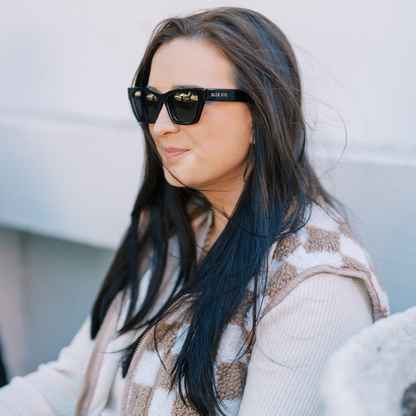 VIVIAN: MIDNIGHT BLACK